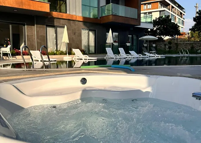 Silence Garden Bir Yatak Odali Apartament Alanya