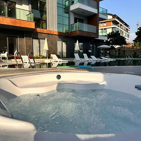 Silence Garden Grp Apartment Alanya